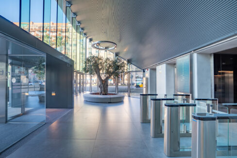 Torre-Llevant---Vestibulo-entrada-04